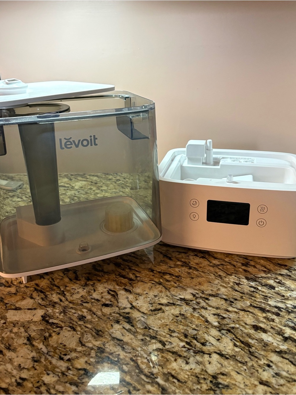 Levoit Ultrasonic Smart Humidifier - Picture 4 of 10